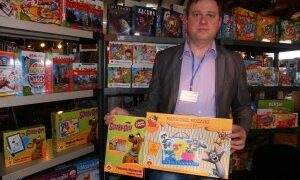 Alexander na licnecji Warner Bros.