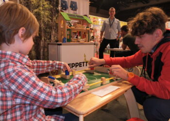 30.09-02.10.2011 Games & Toys