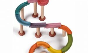 Drewniany kolorowy tor kulkowy