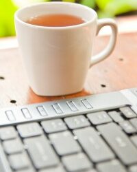 Zakupy w polskich e-sklepach droższe niż za granicą