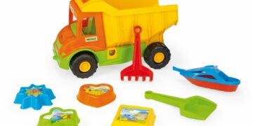 Zabawki niezbędne na plaży!