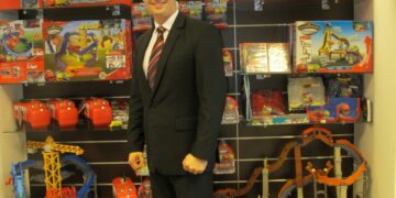 Przemysław Wiaderny – TOMY