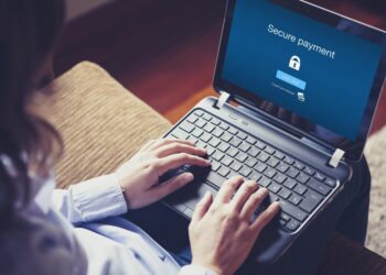 Jak zabezpieczyć sklep internetowy przed cyberatakami?