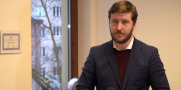 Przepisy Polskiego Ładu komplikują system podatkowy. Oznaczają więcej obowiązków dla pracodawców