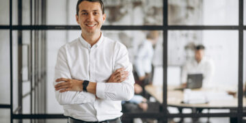 Pieniądze znowu najważniejsze dla pracowników. Elastyczność i inne benefity schodzą na dalszy plan